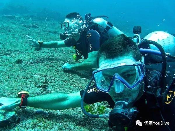救援旅游者