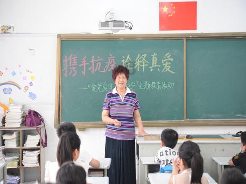 为什么年纪越大觉越少、醒的还早?科学角度为您揭示。